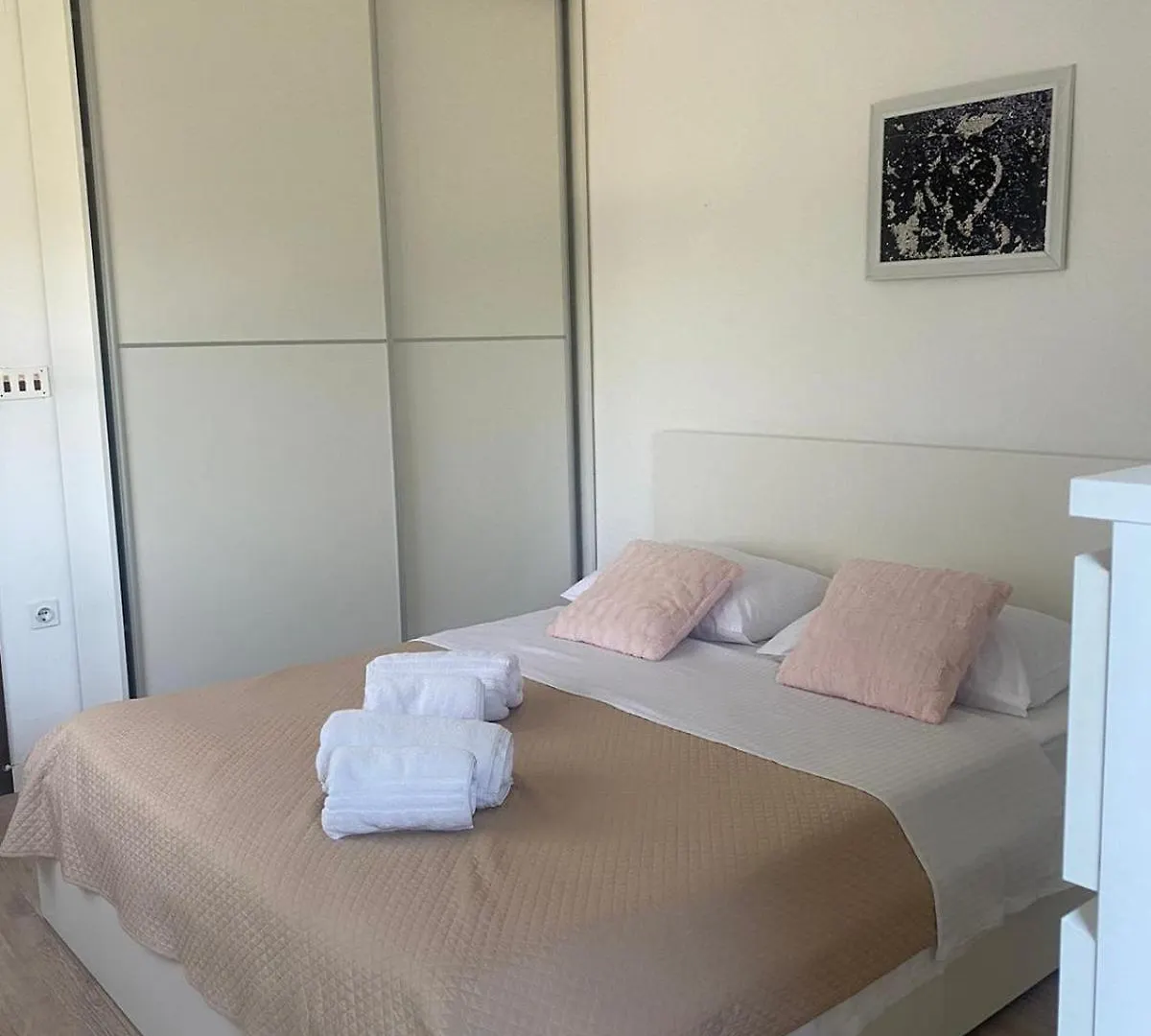 Melanie Apartment Privlaka